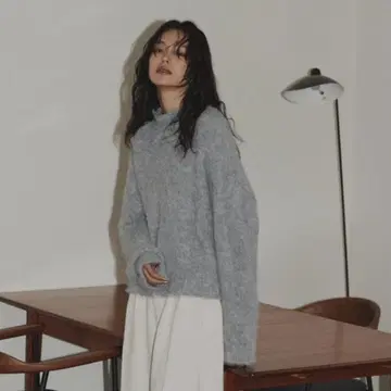 hellam 모헤어라이크 하이넥 니트