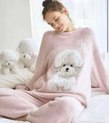 젤라또피케 비숑 프리제 룸웨어