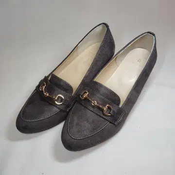 ROPE' PICNIC PASSAGE by HARUTA 비트 로퍼