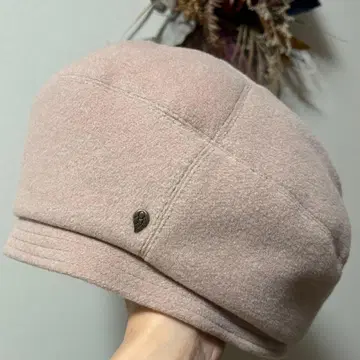 헬렌 카민스키 베레모