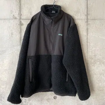 ADDICT 플리스 자켓 블랙