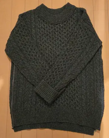 신존 그레이 스웨터