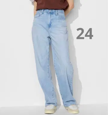 UNIQLO 와이드 스트레이트 청바지 24