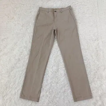 유니클로 슬림핏 치노 테이퍼드 스트레치 면 혼방 베이지 바지 M