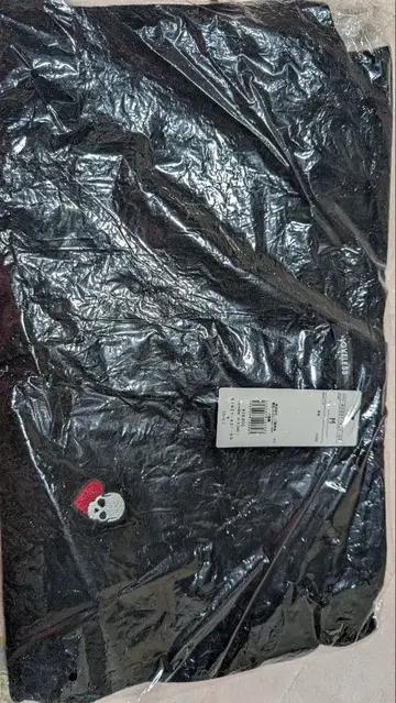 LOVELESS 미사용 스컬 자수 블랙 니트 가디건