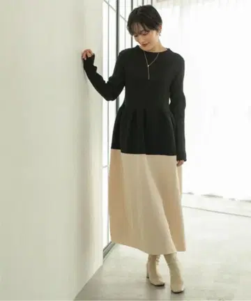 OPAQUE.CLIP 오페크 블로킹 니트 원피스 [ 세탁기 사용 가능 ]