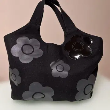 새상품급 마리콴트 블랙 토트백 데이지 MARY QUANT