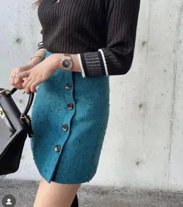 컨디션 최상 셰리에 sheller 미니 스커트 M 터콰이즈