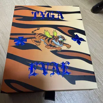 사루테 목걸이 TYGA EVAE