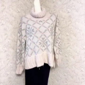 레어 핑크 계열 체크 무늬 니트 스웨터 하이넥 새상품급