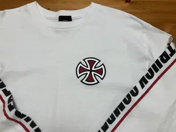 [ 레어 ] INDEPENDENT 아이언 크로스 롱T 사이즈M 화이트