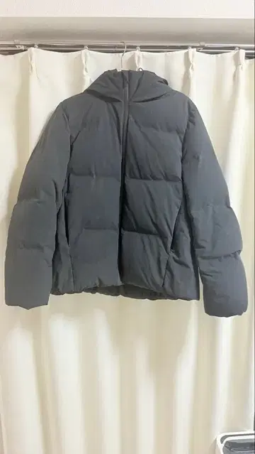 유니클로 심리스 다운 후드티 L