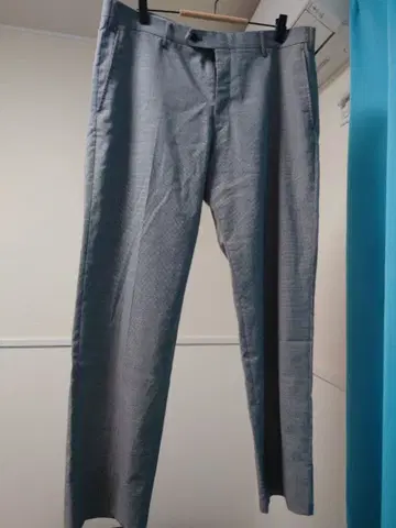 흑백 체크 무늬 슬랙스