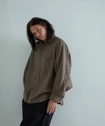 새상품 미사용 EGO TRIPPING 에고 트리핑 신상 긴팔 셔츠