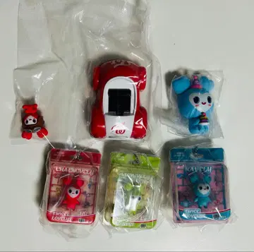 TWICE 가챠 5종 세트