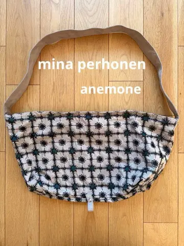 미나 페르호넨 숄더백 anemone