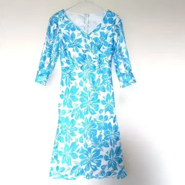 [세련된] 카슈쿨 꽃무늬 쉐도우 스트라이프 파랑/화이트 원피스 M 사이즈