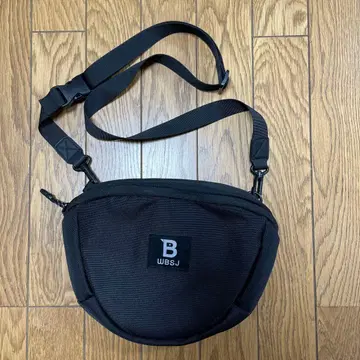 WBSJ 블랙 숄더백