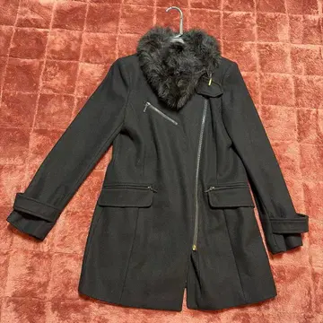 [ 가격 인하 ] ZARA BASIC 블랙 퍼 롱 코트