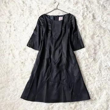 syhilla 시빌라 반팔 원피스 소매 시어 디자인 블랙