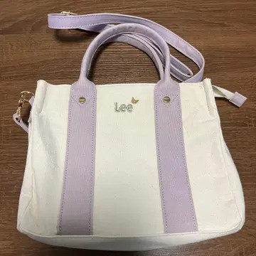 Lee 토트백 산리오 콜라보 쿠로미