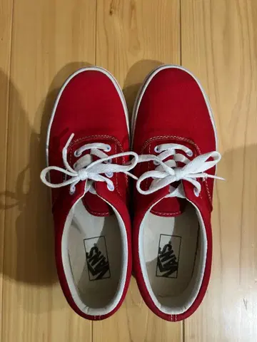VANS 에라 레드 캔버스 스니커즈