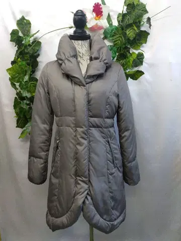 컨디션 최상 인디비 다운 코트 38 M 그레이지