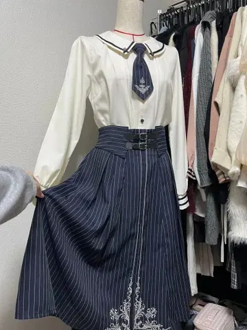 [ 11월 12일까지 ] axes femme 블라우스 스커트