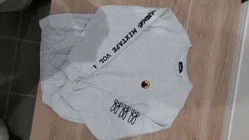 XLARGE 트레이닝복