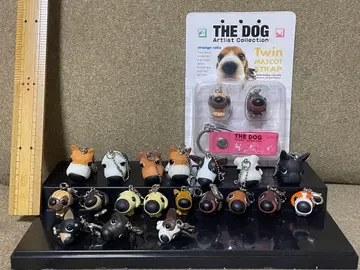 the DOG 스트랩 키체인 참 피규어 마스코트