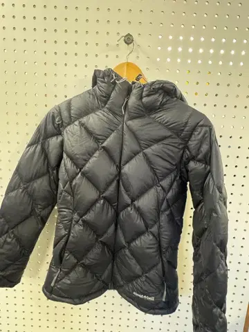 몽벨 라이트 알파인 다운 파카 퀼팅 자켓 블랙 S