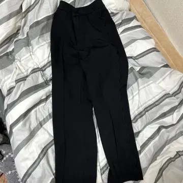 BIRTHDAY BASH 팬츠