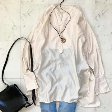 새상품급 맥피 새틴 부잠 셔츠 롱 셔츠 베이지