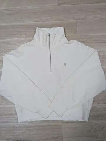 [ gymphlex ] 하프 지퍼 맨투맨 화이트