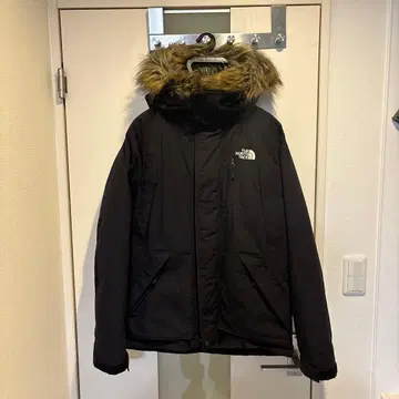THE NORTH FACE 블랙 다운 자켓