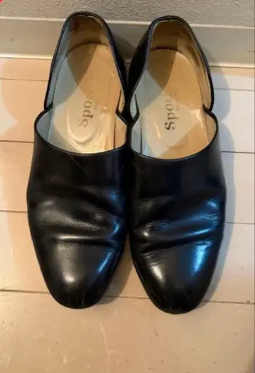 HARUTA 스포크 신발 25EE