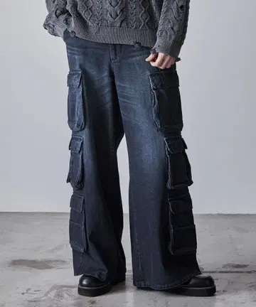 CLEL 메니 포켓 데님 카고 팬츠