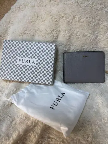 FURLA 접이식 지갑 (그레이) 중고품