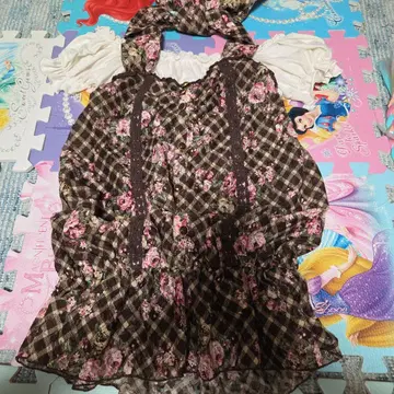 LIZLISA 꽃무늬 체크 프릴 블라우스