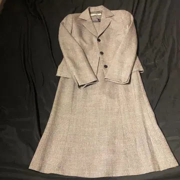 23구 그레이 계열 수트