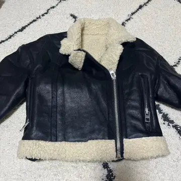 가죽 보아 숏 자켓