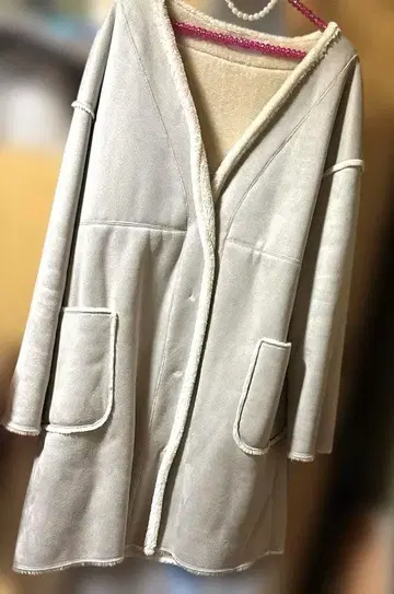 (새상품급) AZUL by moussy 무스탕 코트 그레이 L 사이즈