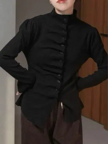 lawgy 하이넥 프론트 웨이브 니트 블랙