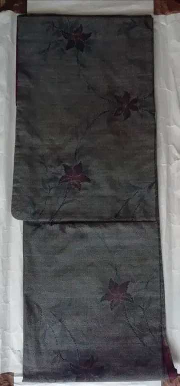 오시마 명주 그레이 바탕 꽃무늬 안감 적자색 새상품