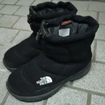 THE NORTH FACE 블랙 숏부츠