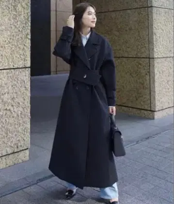 laubeblanc Wide belt Trench coat