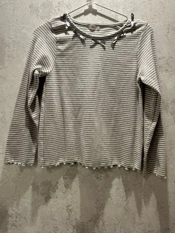 flower 리본 보더 탑