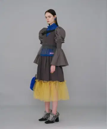 nontokyo/논토쿄 파워 숄더 볼레로 그레이 퍼프 슬리브