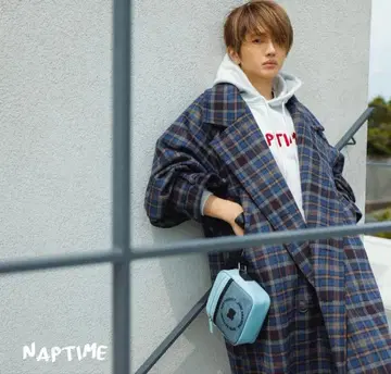 Naptime 체크 롱 코트