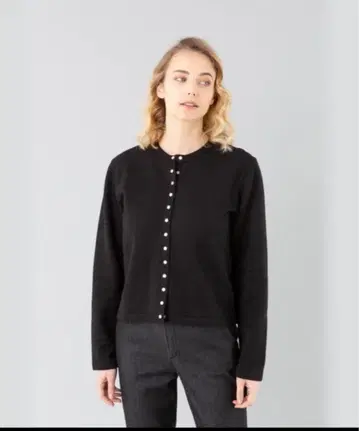 (컨디션 최상) 에네스베 가디건 프레션 블랙 컬러 M 속기모